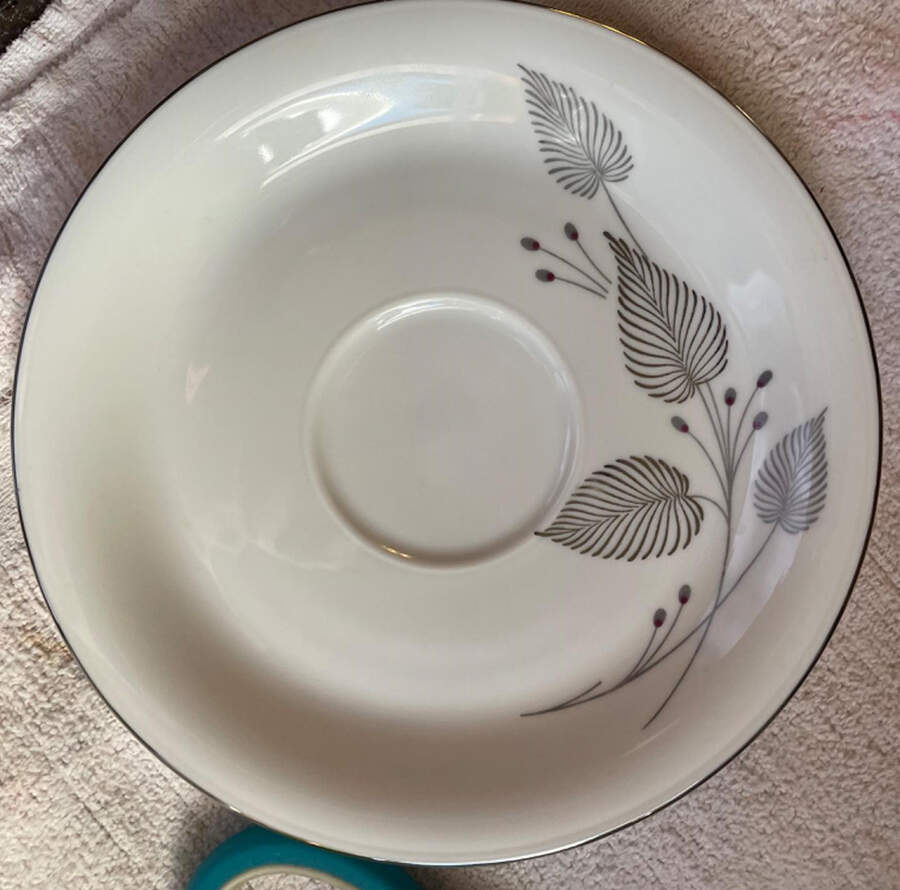 Imperial Saucer by China Fashions-1