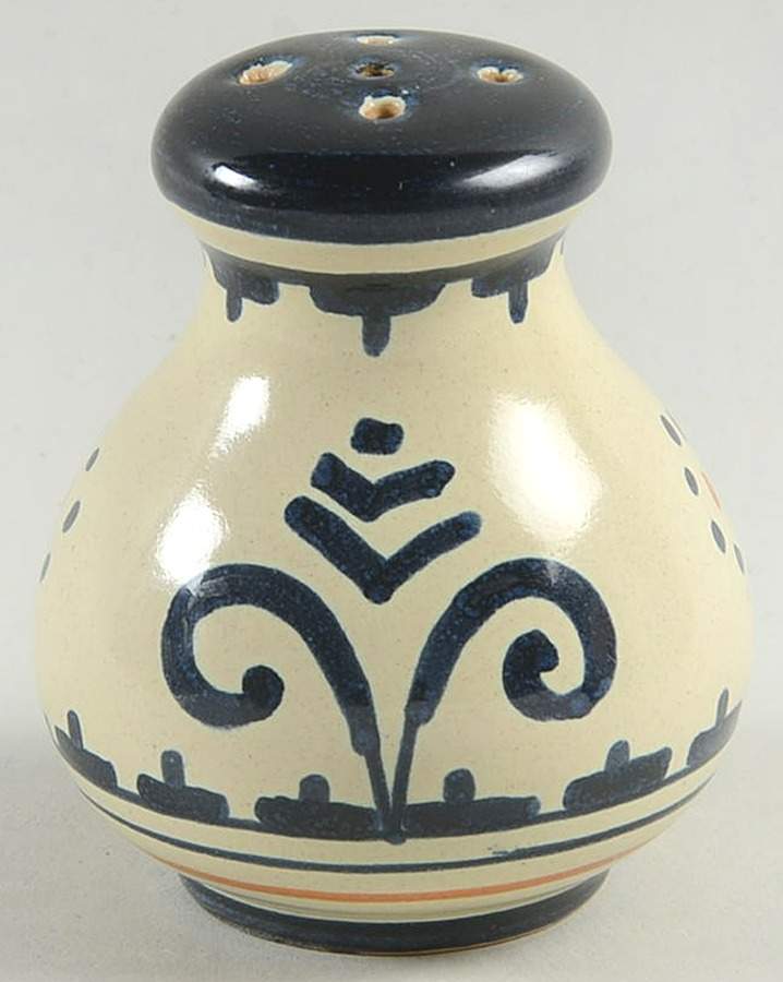 Casolare Salt Shaker by Corso de'Fiori-1