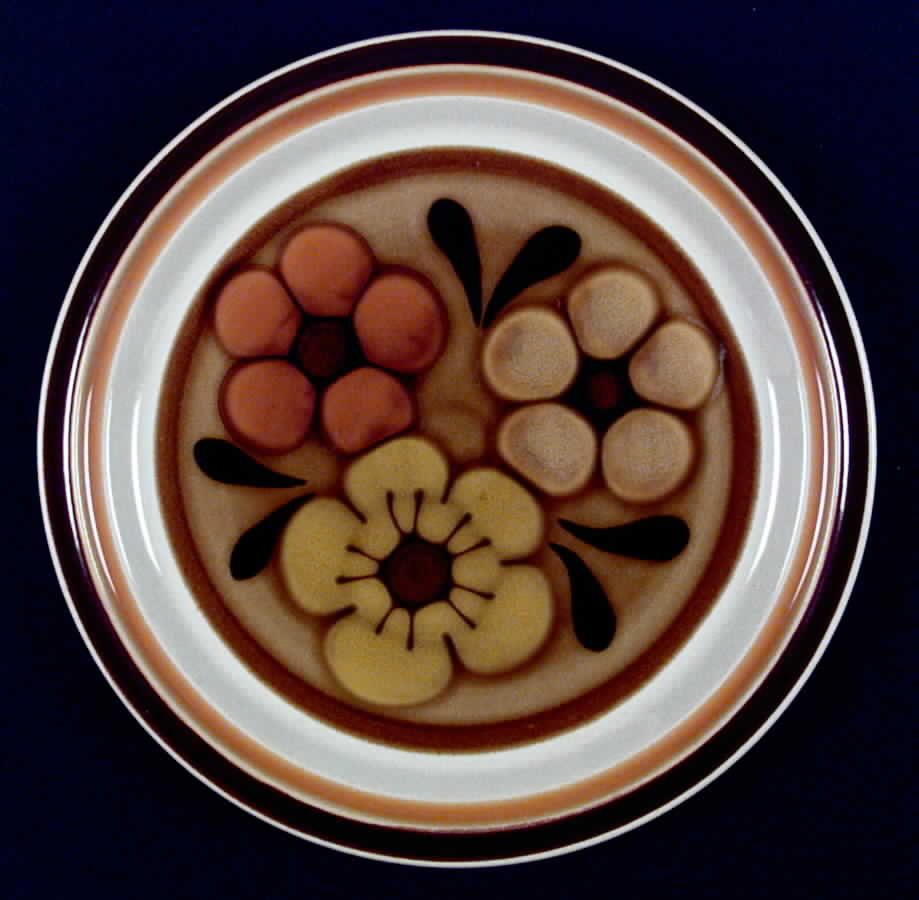 Aloha Dinner Plate by Chadds Ford-1