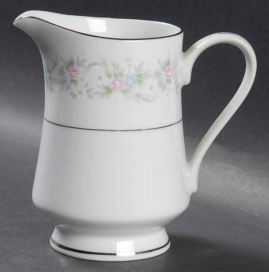 Cotillion Creamer by Chadds Ford-1
