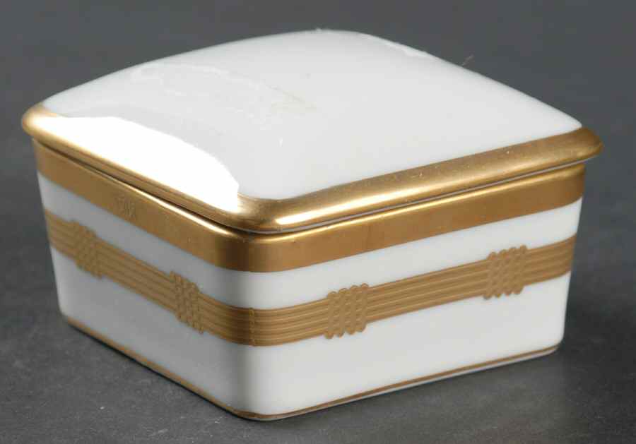 Gaudron White Trinket Box & Lid by Christian Dior-1