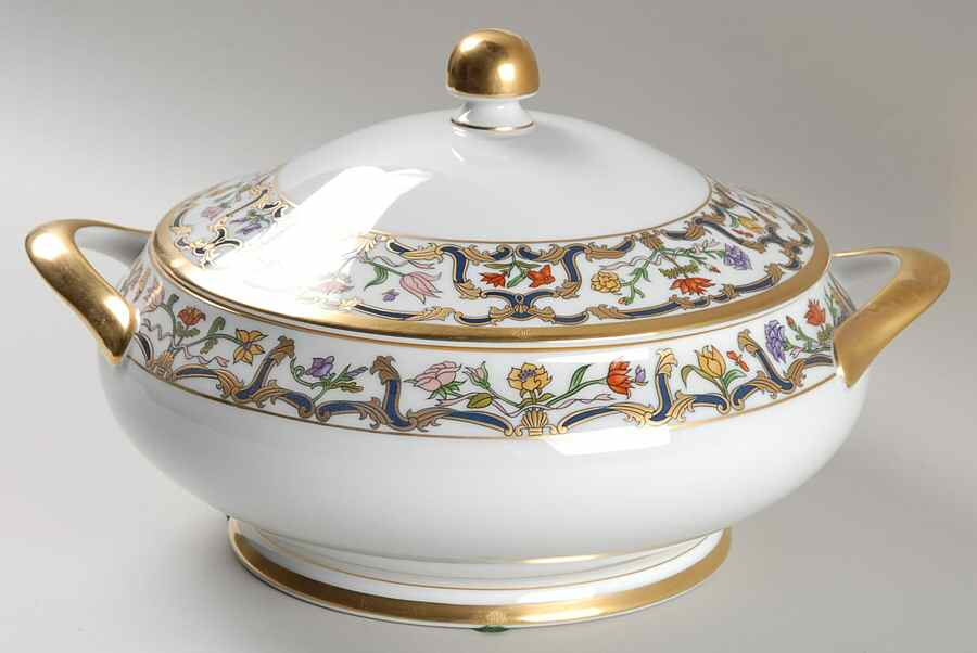 Renaissance Round Covered Vegetable by Christian Dior-1