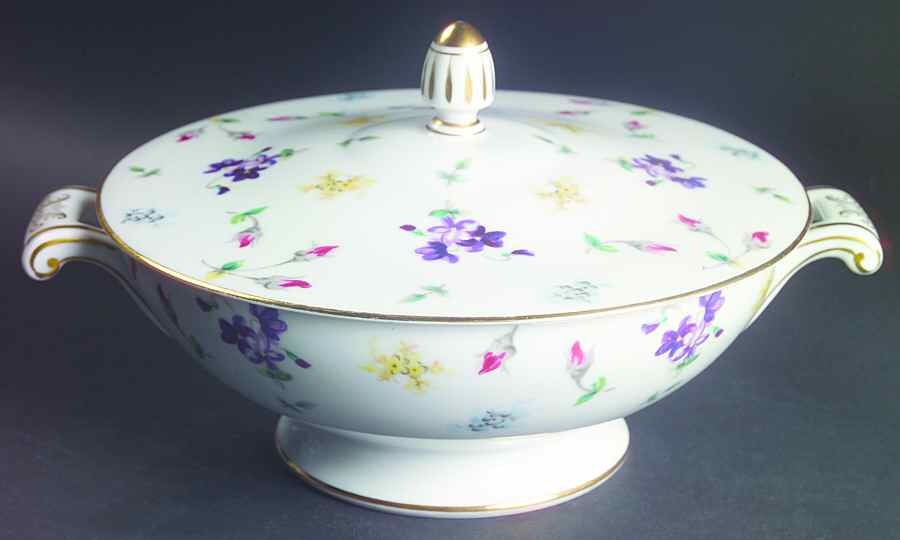 Charm Round Covered Vegetable by Cherry China (Japan)-1