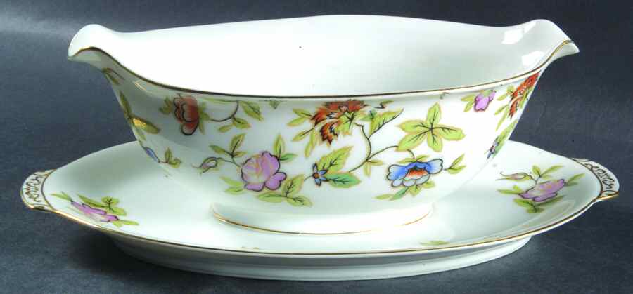 Fantasia (No Center Design) Gravy Boat with Attached Underplate by Cherry China (Japan)-1