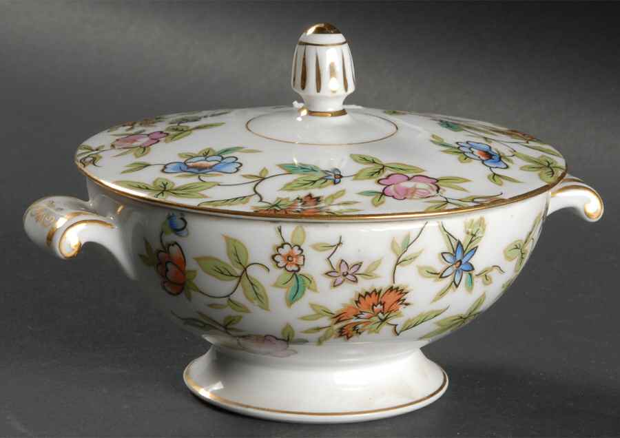 Fantasia (No Center Design) Sugar Bowl & Lid by Cherry China (Japan)-1