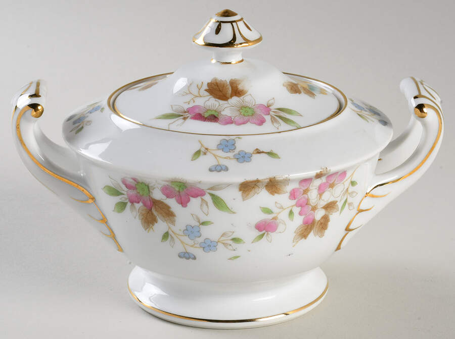 CAIETY-GAIETY Sugar Bowl & Lid by Cherry China (Japan)-1