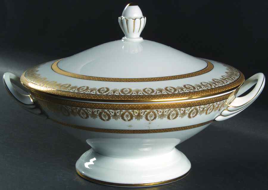 Arizona (White Rim) Tureen &  Lid by Charles Field Haviland-1