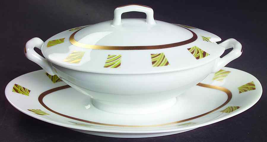 Camargue Gravy Boat w/Attached Underplate & Lid by Charles Field Haviland-1