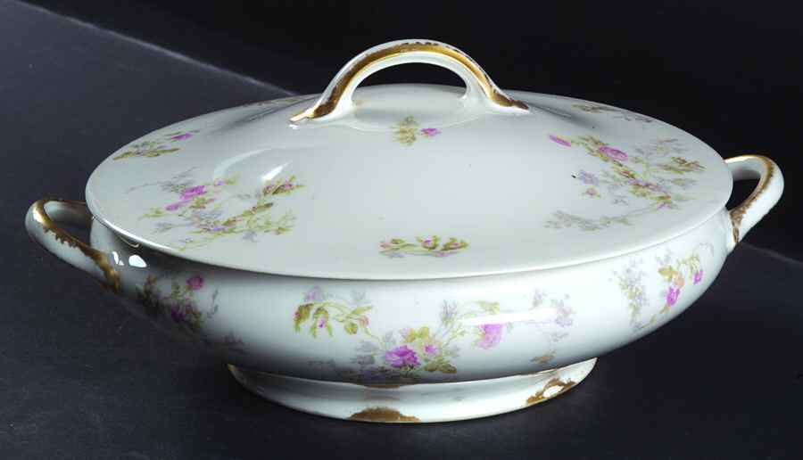 CHF101 Round Covered Vegetable by Charles Field Haviland-1
