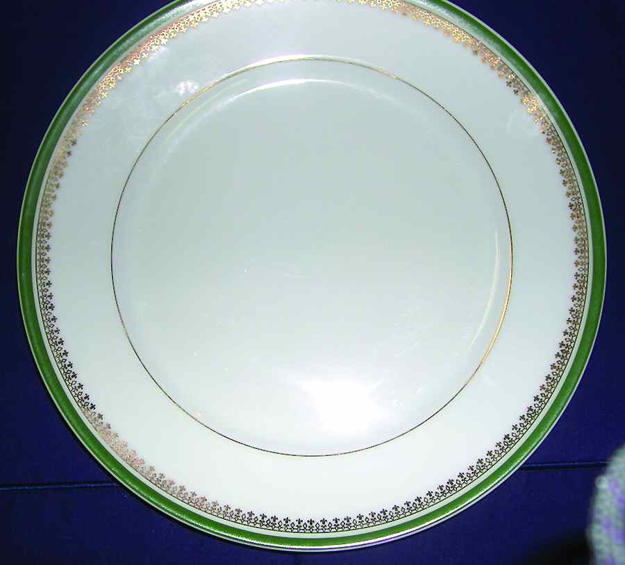 CHF16 Dinner Plate by Charles Field Haviland-1