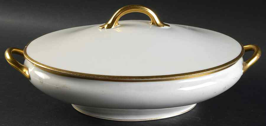 CHF213 Oval Covered Vegetable by Charles Field Haviland-1
