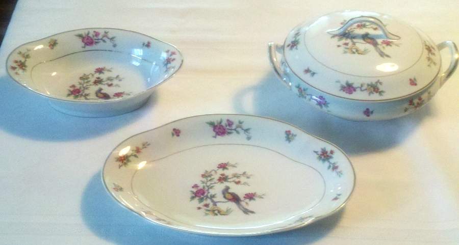 CHF22 (Verge) Round Covered Vegetable by Charles Field Haviland-1