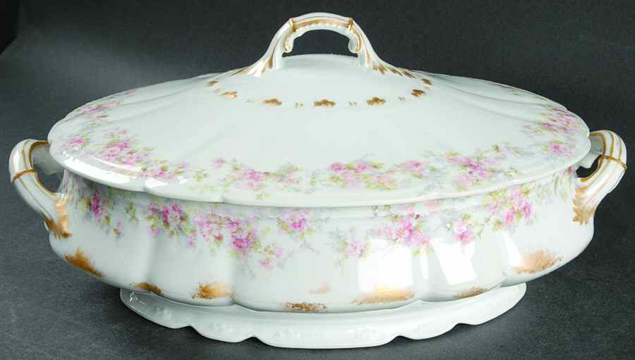 CHF258 Oval Covered Vegetable by Charles Field Haviland-1