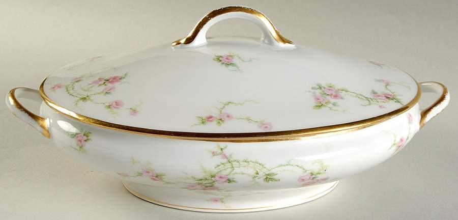 CHF29 Oval Covered Vegetable by Charles Field Haviland-1