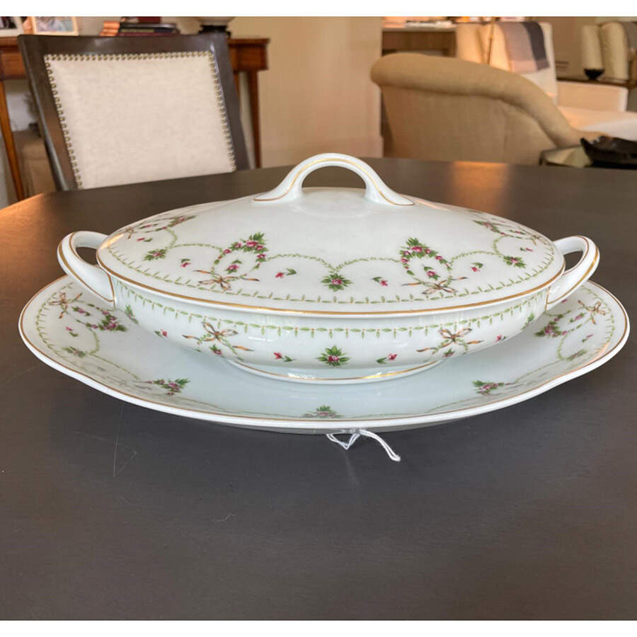 CHF33 Oval Covered Vegetable by Charles Field Haviland-1