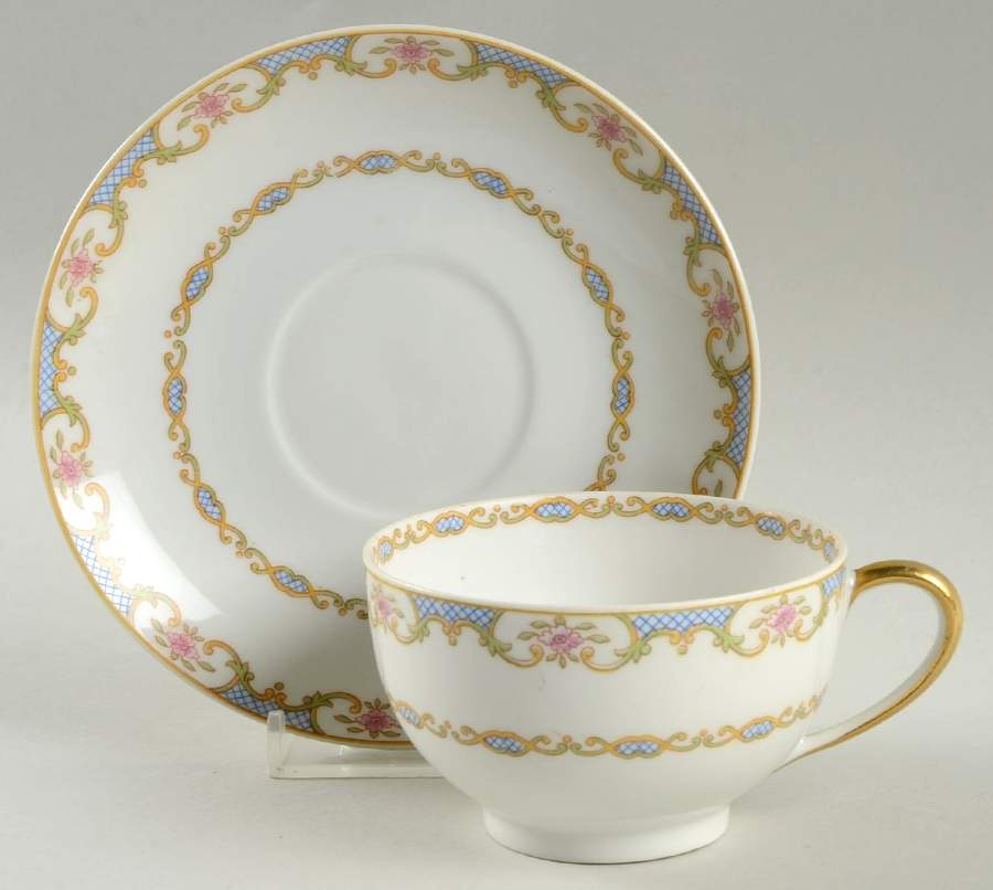 Head 123A Flat Cup & Saucer Set by Charles Field Haviland-1