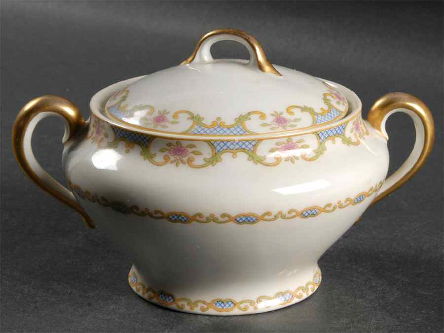 Head 123A Sugar Bowl & Lid by Charles Field Haviland-1