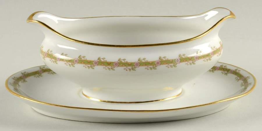 Head 141 Gravy Boat with Attached Underplate by Charles Field Haviland-1