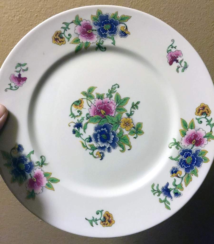 Head 175 Dinner Plate by Charles Field Haviland-1