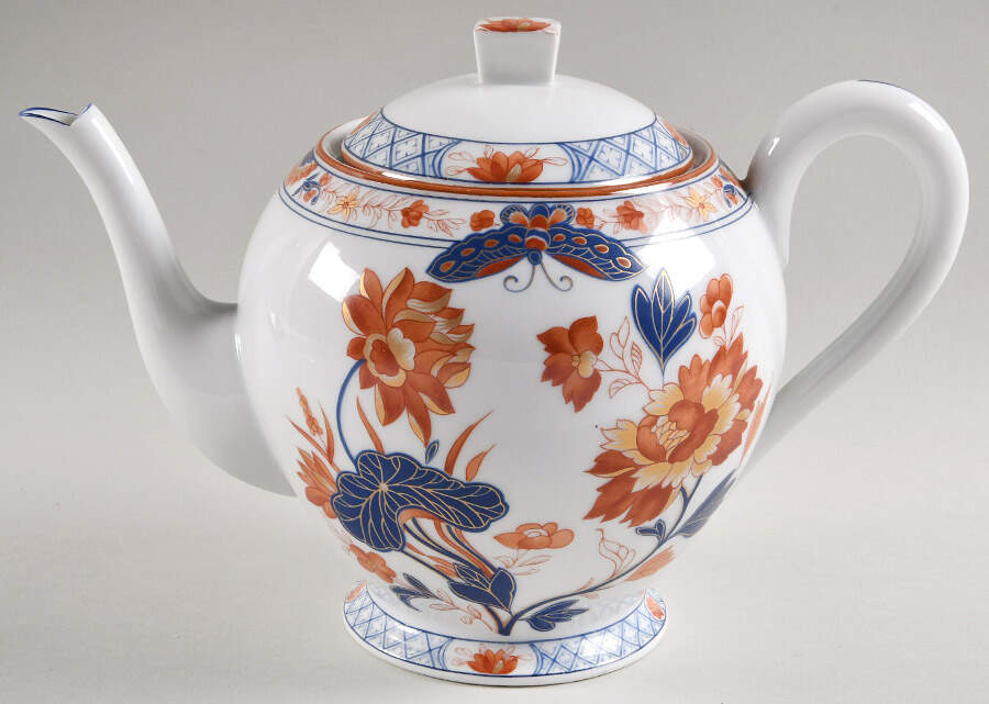Les Papillons Teapot & Lid by Charles Field Haviland-1