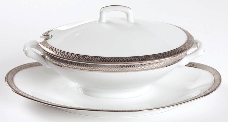 Malmaison Platinum (No Verge) Gravy Boat w/Attached Underplate & Lid by Charles Field Haviland-1