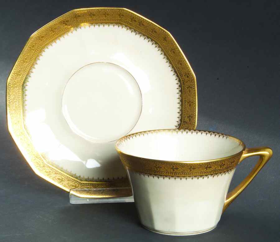 Richelieu Flat Cup & Saucer Set by Charles Field Haviland-1