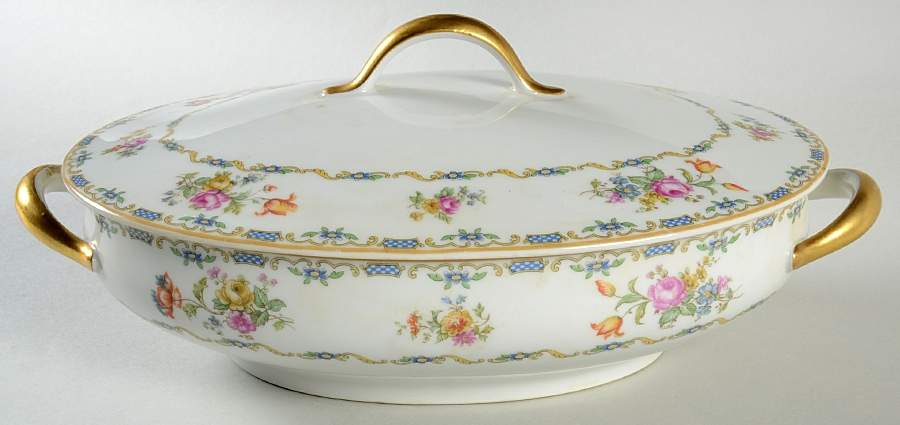 The Rochelle Oval Covered Vegetable by Charles Field Haviland-1