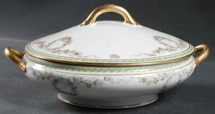 Schleiger 1341 Round Covered Vegetable by Charles Field Haviland-1