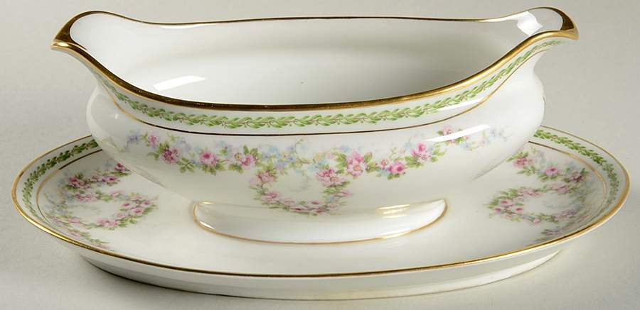 Schleiger 1341 Gravy Boat with Attached Underplate by Charles Field Haviland-1