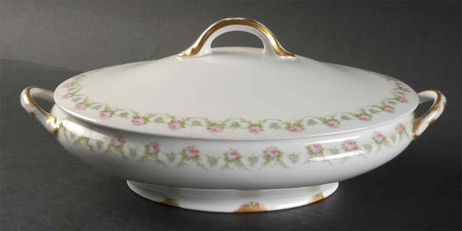 Schleiger 1348 Oval Covered Vegetable by Charles Field Haviland-1