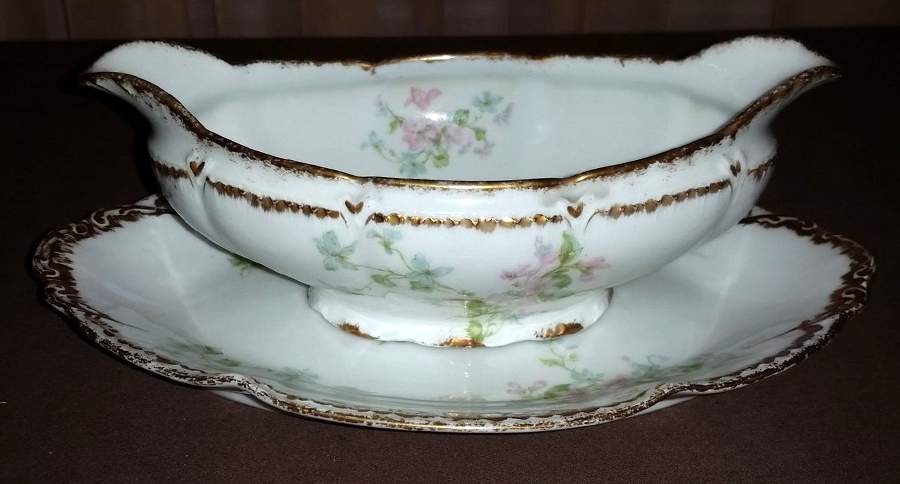 Schleiger 381 Gravy Boat & Underplate by Charles Field Haviland-1