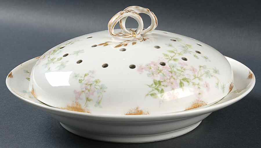 Schleiger 381a Pancake Dish & Lid by Charles Field Haviland-1