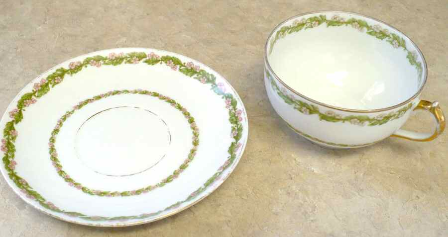 Schleiger 397 Flat Cup & Saucer Set by Charles Field Haviland-1