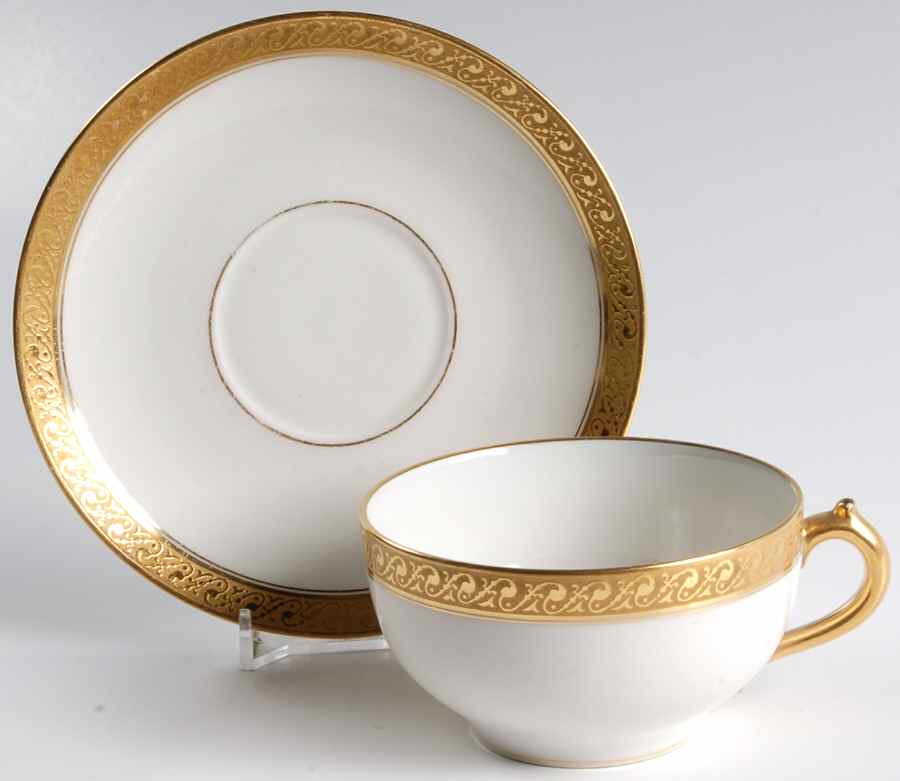 Schleiger 404 Flat Cup & Saucer Set by Charles Field Haviland-1