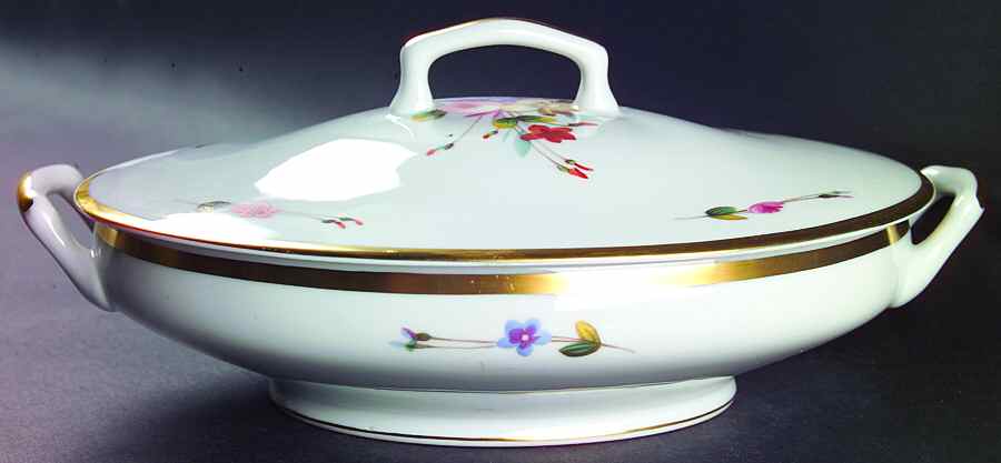 Winterthur Oval Covered Vegetable by Charles Field Haviland-1