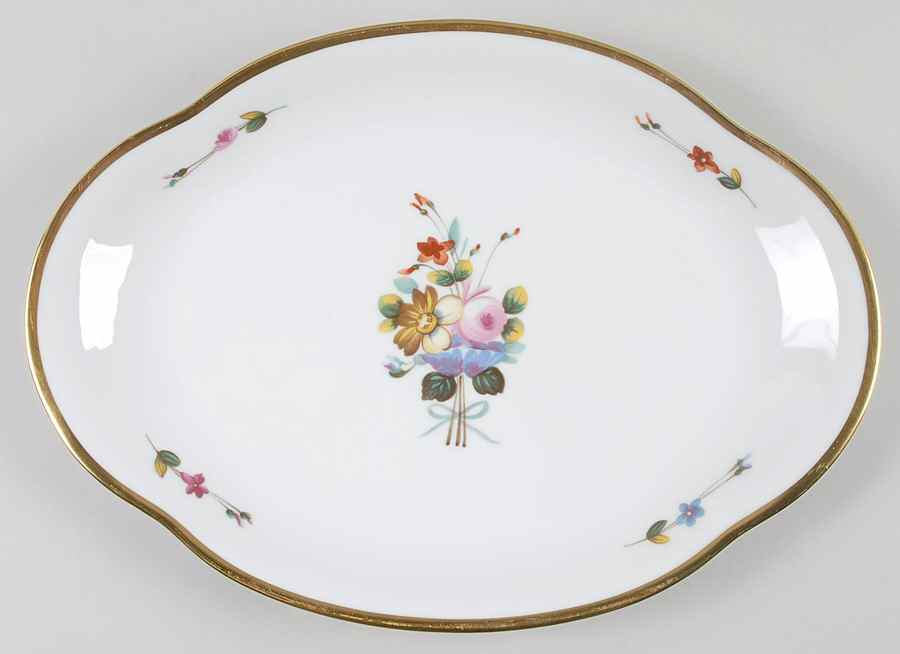 Winterthur 14" Oval Serving Platter by Charles Field Haviland-1