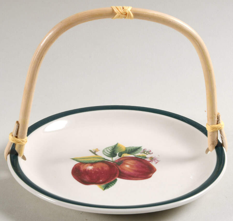Apples (Casuals) 5 3/8"-5 5/8" Bamboo Handled Serving Plate  HC by China Pearl-1