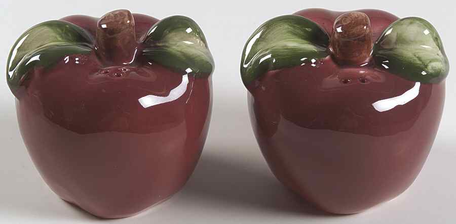 Apples (Casuals) Figural Salt & Pepper Set by China Pearl-1
