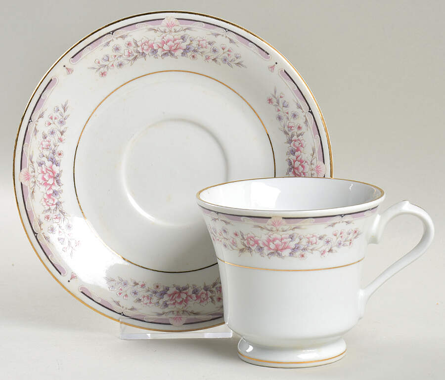 Lildon Footed Cup & Saucer Set by China Pearl-1