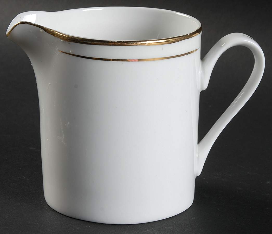 Luxury Creamer by China Pearl-1