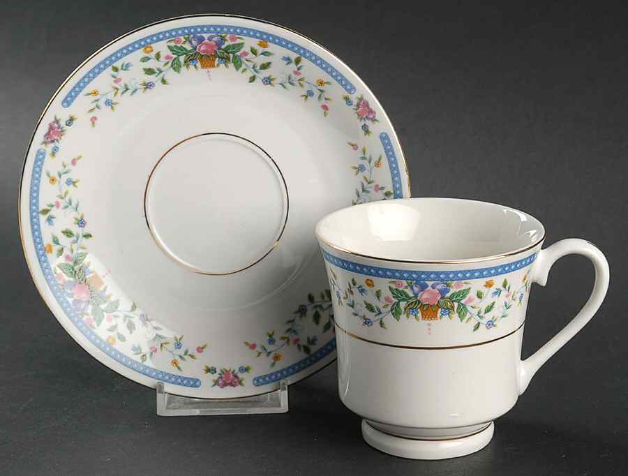 Nancy Footed Cup & Saucer Set by China Pearl-1