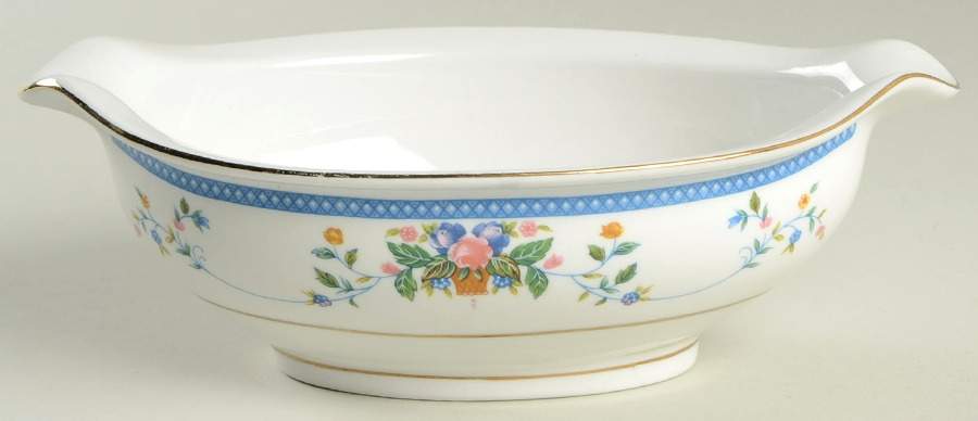 Nancy Gravy Boat by China Pearl-1