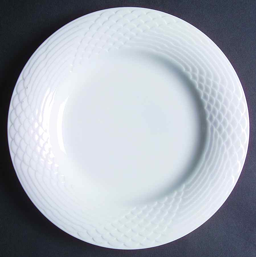 Solitaire Luncheon Plate by China Pearl-1