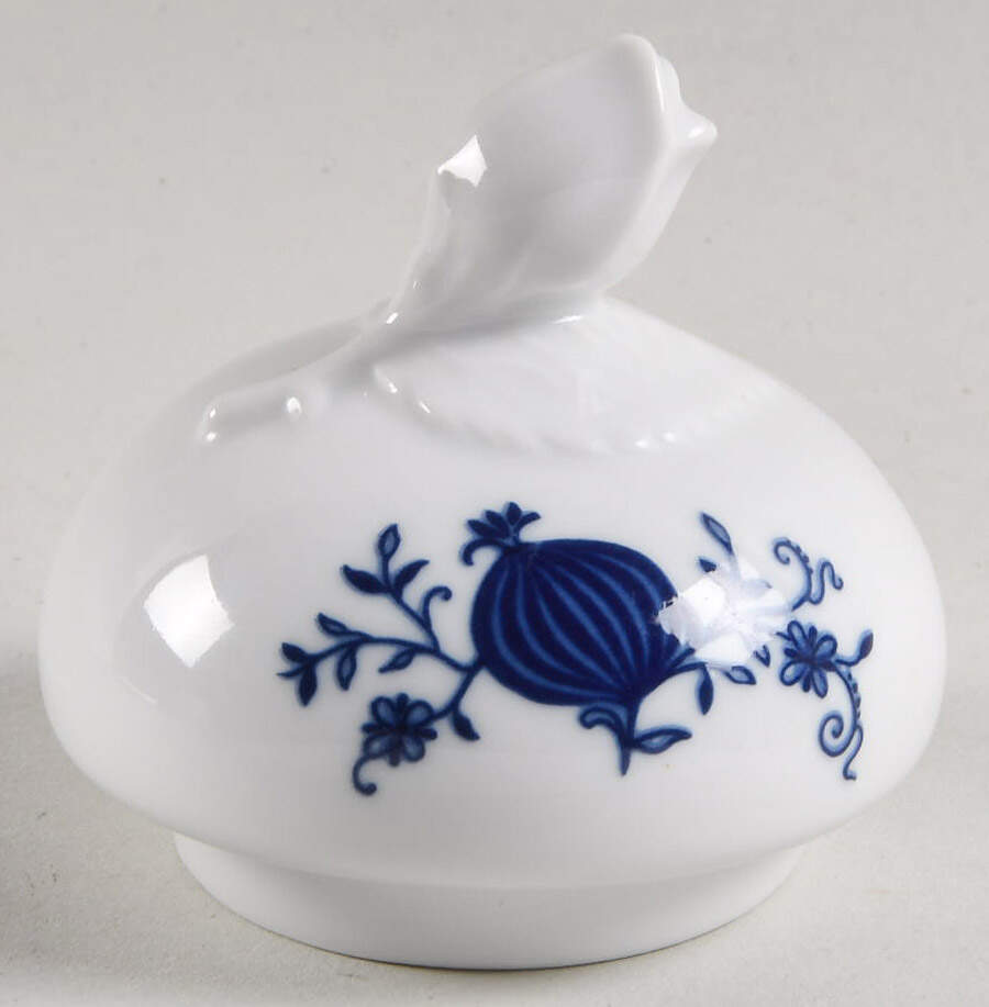 Dresden Classics Blue Lid for Sugar Bowl by Christina-1