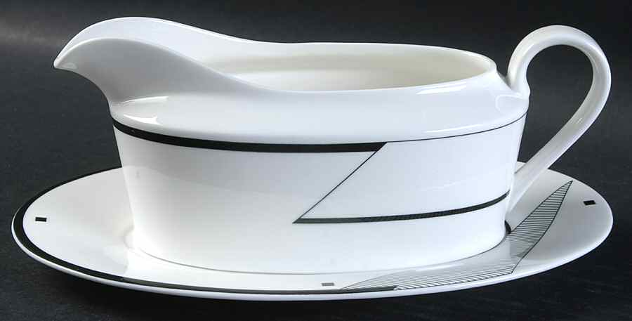 Angles Gravy Boat & Underplate by Christopher Stuart-1