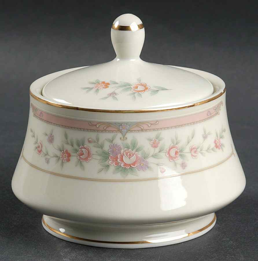 Atherton Sugar Bowl & Lid by Christopher Stuart-1