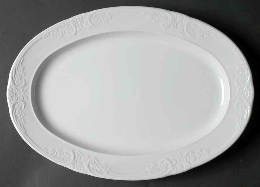Batalha White 15" Oval Serving Platter by Christopher Stuart-1