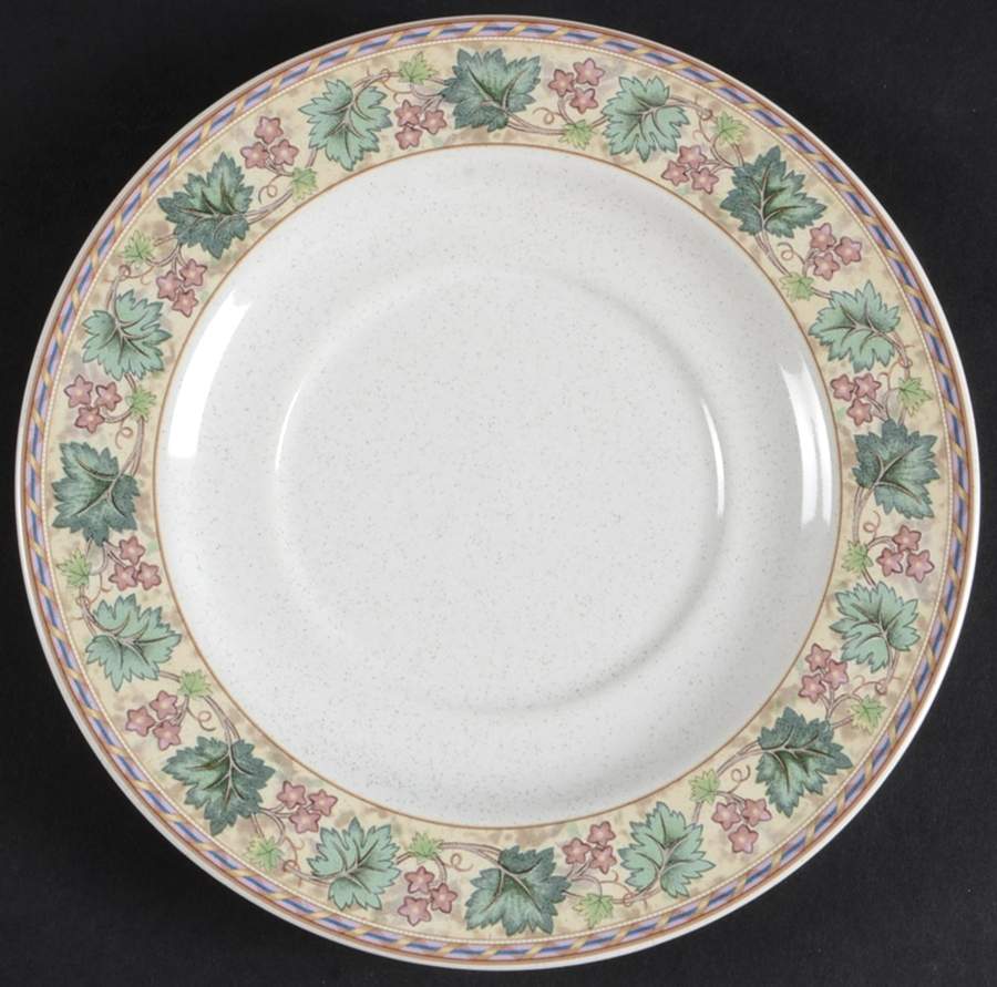Berkshire Saucer by Christopher Stuart-1