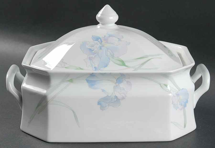 Blue Eyes Octagonal Covered Vegetable by Christopher Stuart-1