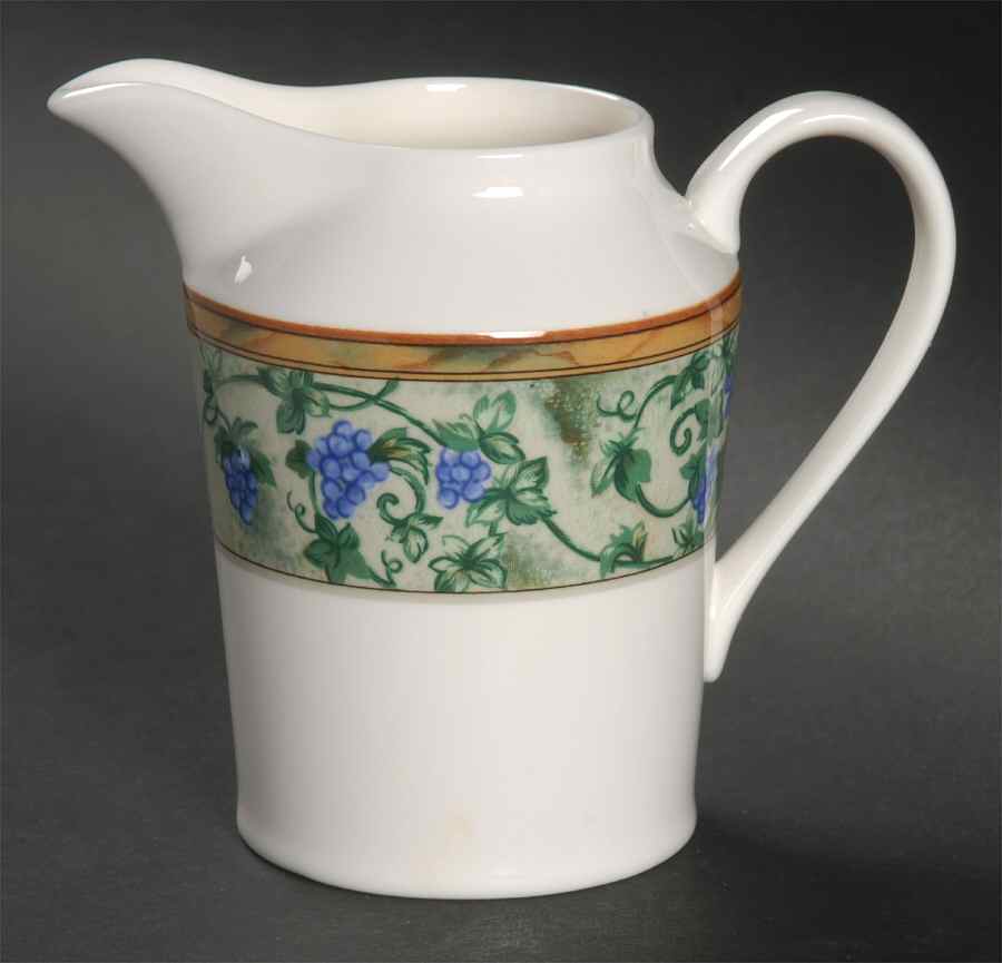 Chambord Creamer by Christopher Stuart-1